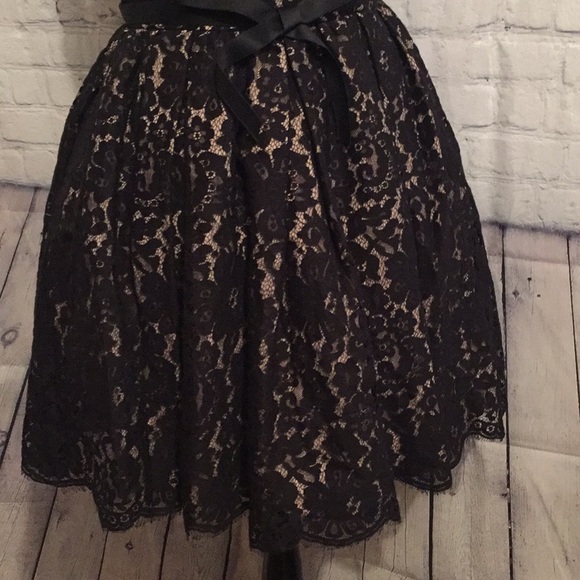 Neiman Marcus Formal Dress - Picture 4 of 10